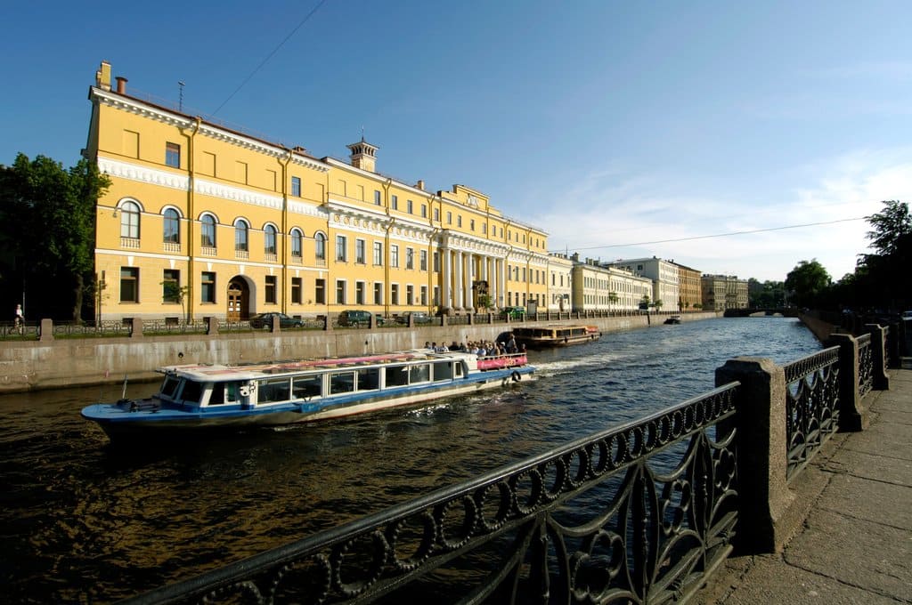 Экскурсионный тур в Санкт-Петербург